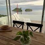 Casa Da Vinha * Feteira (Terceira)